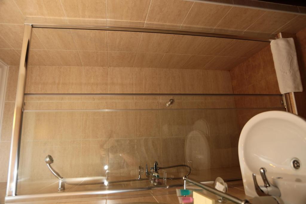 Salem On Tulebaeva Street Hotel Ałma Ata Pokój zdjęcie